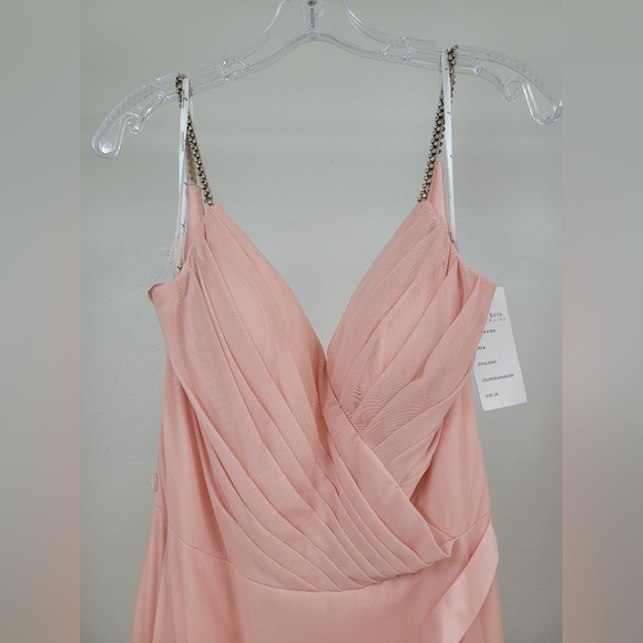 *sample 20345  Ashley & Justin Bridesmaid Dress in Blush Size 14 - Picture 4 of 10